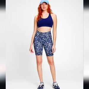 GAP Fit High Rise Bike Shorts